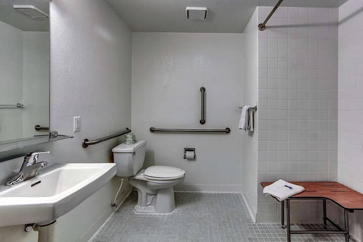 Room 20 of 27